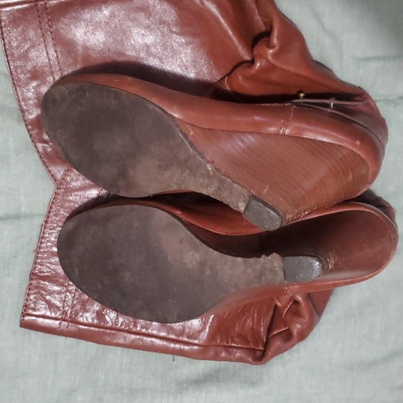 Guess Boots - Picture 3 of 3